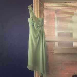 David’s Bridal Mint Green Bridesmaid Dress